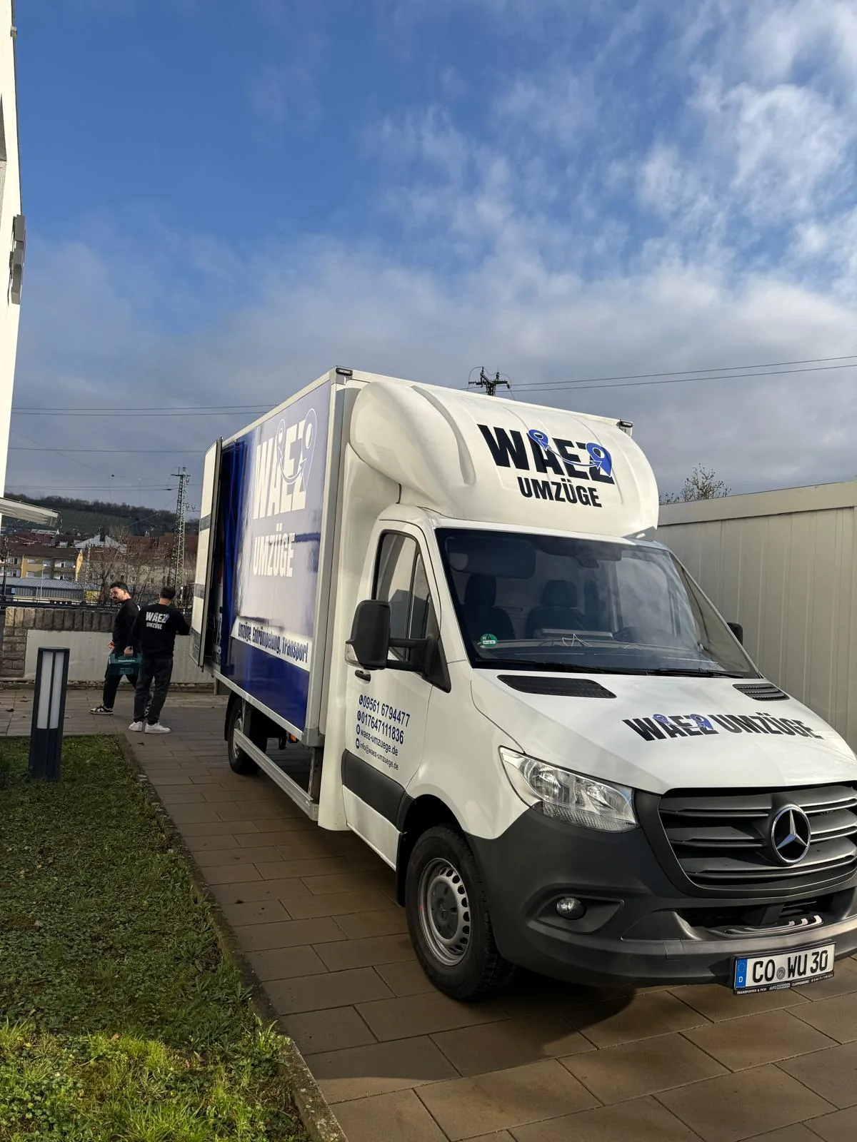 WAEZ Umzüge Mercedes Sprinter – Firmenumzug Coburg